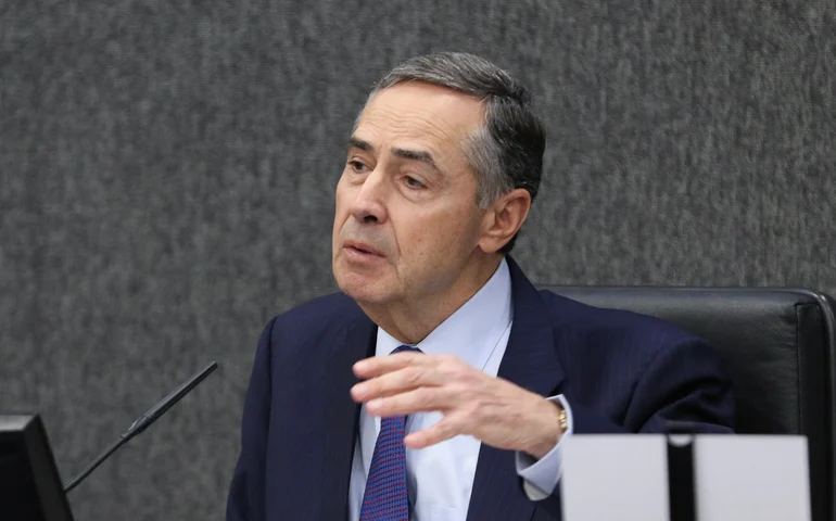 Barroso suspende julgamento bilionário envolvendo distribuidoras e consumidores de energia