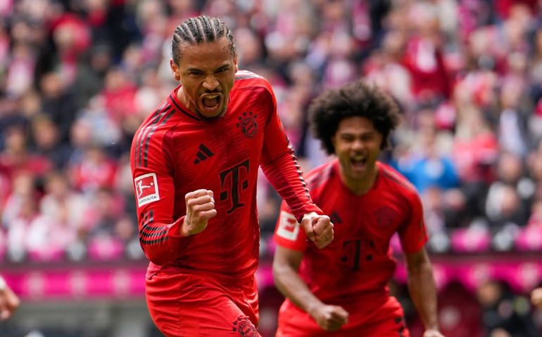 Bayern vence o Mainz, mas título do Campeonato Alemão é adiado com triunfo do Leverkusen