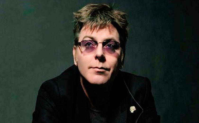 Andy Rourke, baixista do The Smiths, morre aos 59 ano