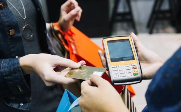 5 estratégias para aproveitar promoções no mês do consumidor