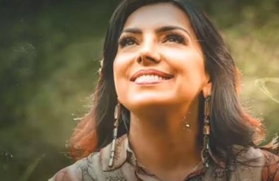 Cantora Eyshila convida comunidade evangélica para o Louva Palmeira