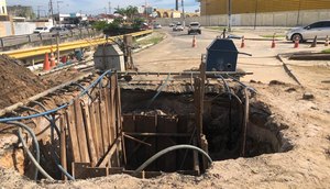 Trecho da Zona Sul de Aracaju é interditado para reparo em sistema de esgoto / Foto: Foto: Flávio Vieira/Deso