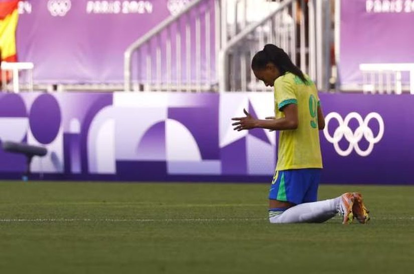 Brasil garante vaga nas quartas de final do futebol feminino nas Olimpíadas e aguarda rival