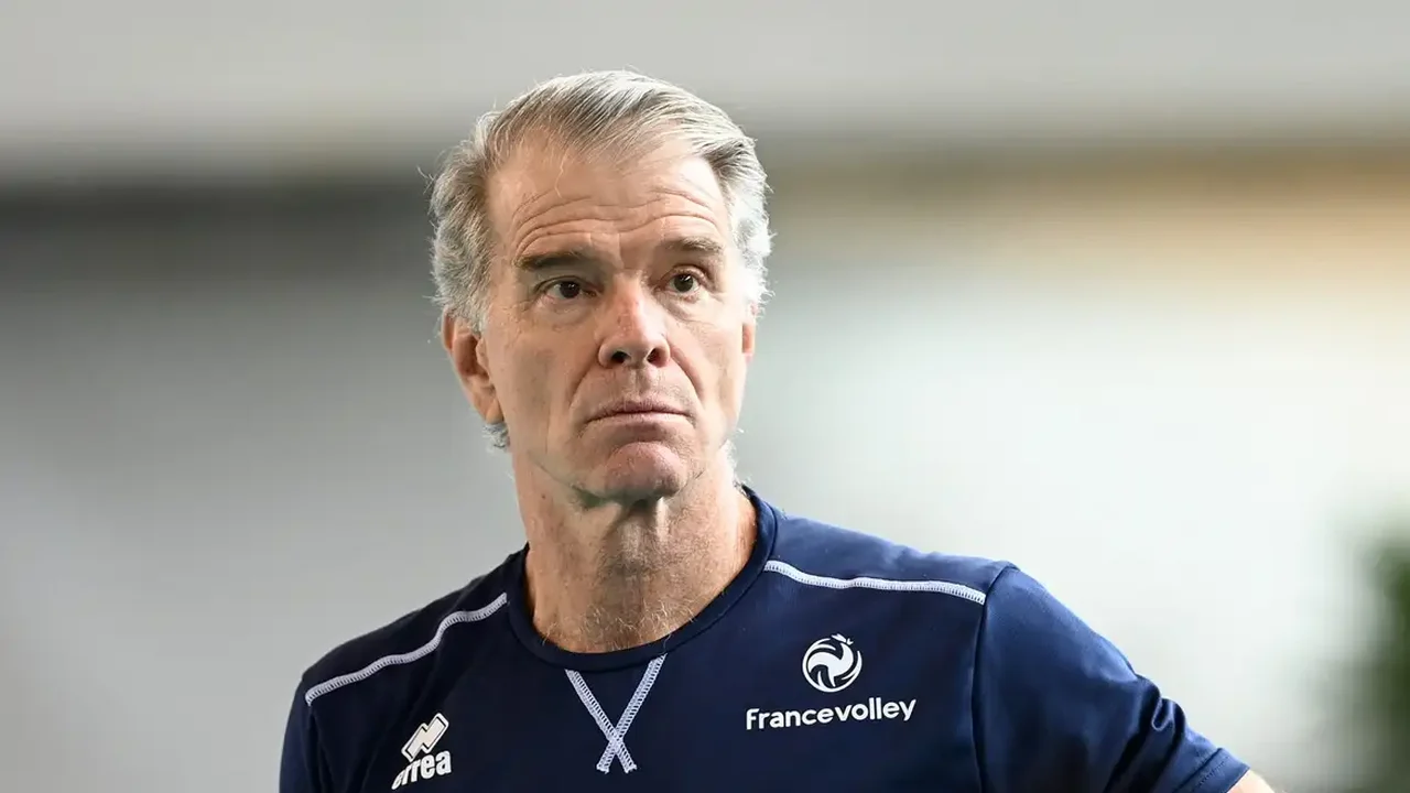 Bernardinho assume o comando da seleção masculina de vôlei