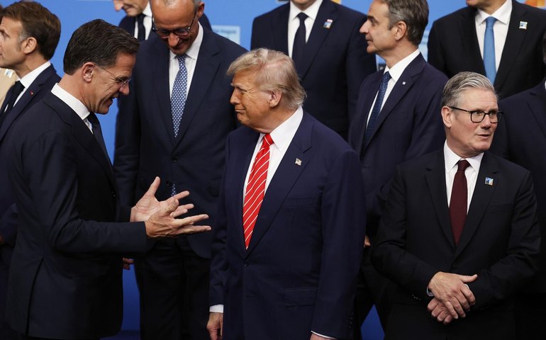 Análise: Trump roubou a cena na cúpula da OTAN, que de outra forma seria um fracasso