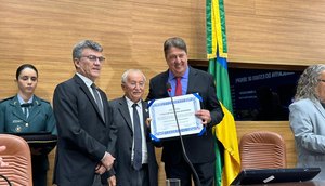 Carlão comemora título de Cidadão Sergipano / Foto: Divulgação