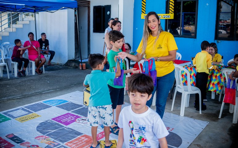 Mobilidade para pessoas autistas é assegurada em Maceió