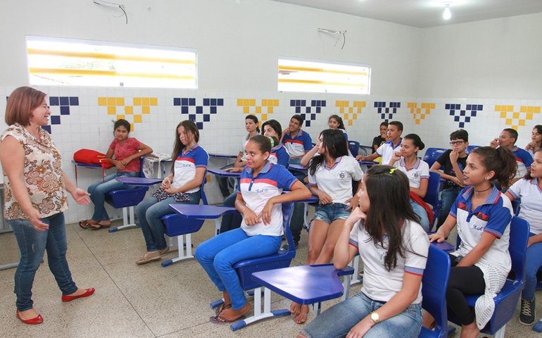 Seduc confirma pagamento de bonificação a escolas e servidores estaduais que atingiram meta pactuada no IDEB