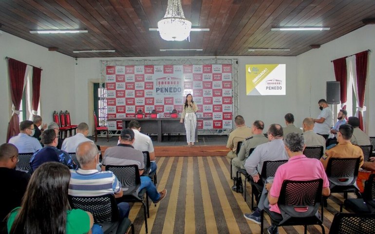 Secretaria de Cultura de Penedo apresenta plano de trabalho da Festa de Bom Jesus dos Navegantes