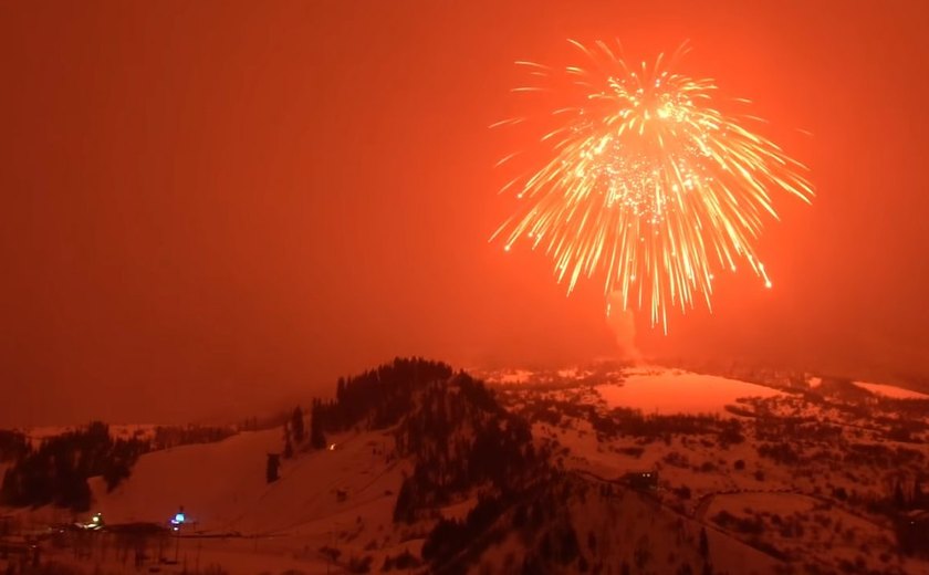 Fogo de artifício bate recorde como o maior do mundo; assista