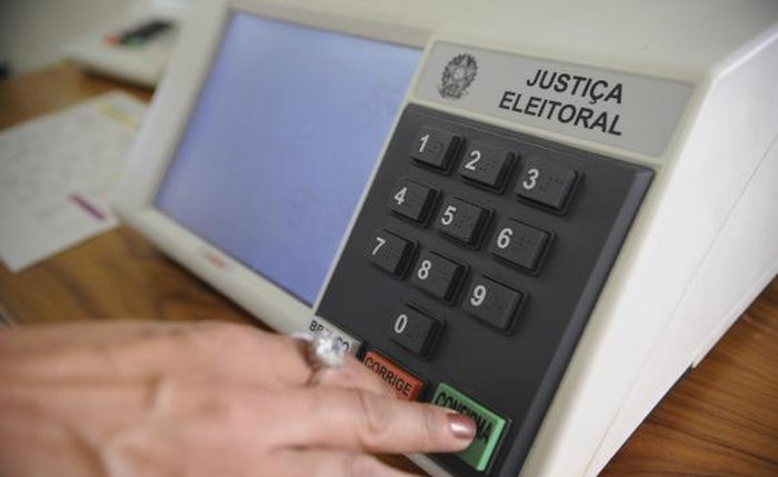 Mais de 144 milhões de eleitores estão aptos a votar nas eleições municipais em outubro (Crédito: Divulgação)