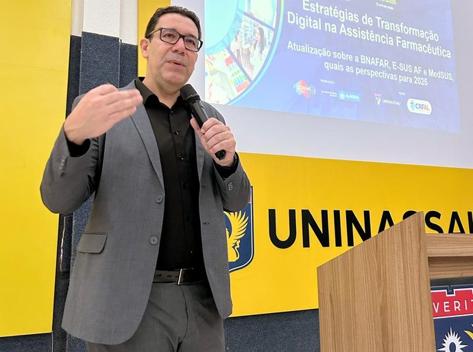 Seminário Estadual da Assistência Farmacêutica discute temas relevantes para o setor