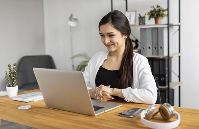 Vida digital aumenta os riscos para a Doença do Olho Seco