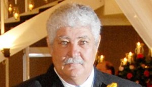 Vice-prefeito de Aracaju, Evandro Sena, morre aos 75 anos / Foto: Foto: Arquivo Pessoal/ Reprodução