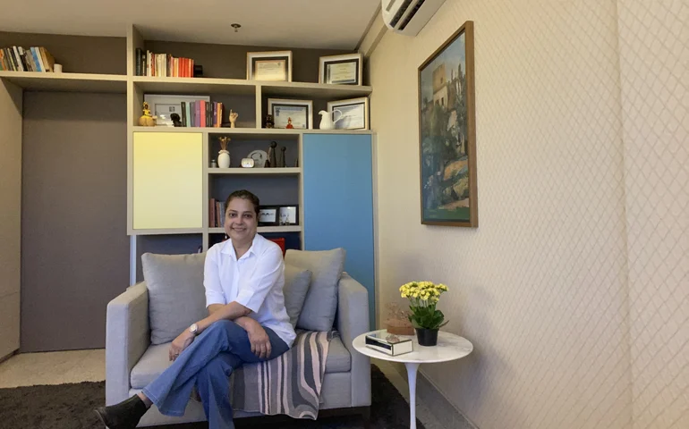 Especialista em infância, a psicóloga Denise Fleury lança “Benjamin”, livro infantil poético que aborda a ansiedade da separação