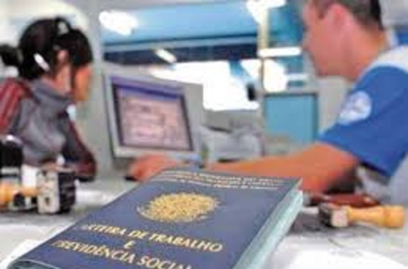 Sine Maceió abre cadastro para profissionais com experiência em carteira