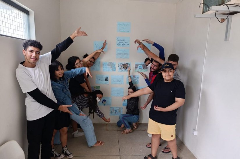 Abril Azul: Arapiraca fortalece inclusão com atividades para crianças autistas e capacitação profissional