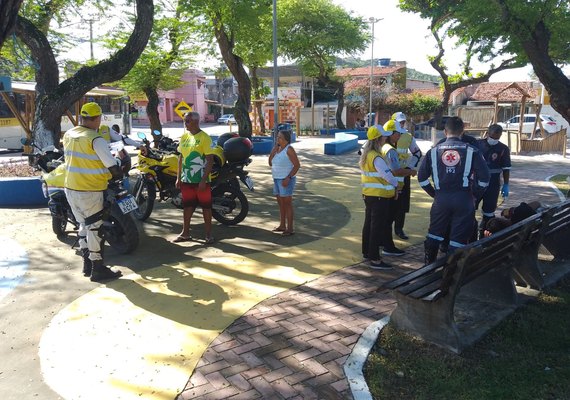 Com surto psicótico, homem é  ﻿encaminhado para UPA do Jacintinho