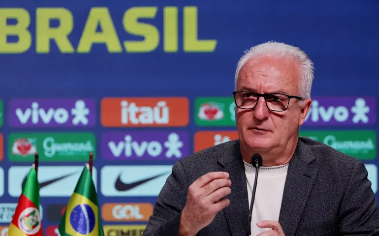 Com desfalques, Dorival muda meio-campo e testa Igor Jesus na seleção brasileira