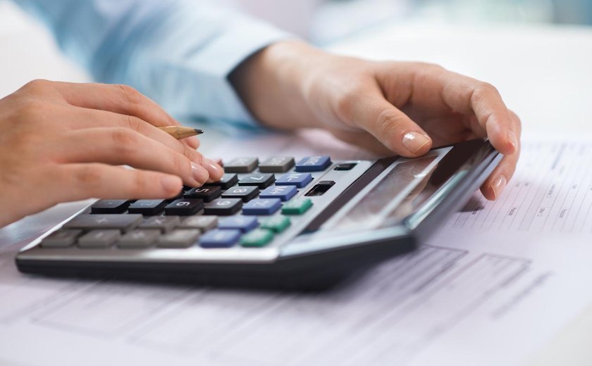 Como as contas do início de ano podem impactar a saúde da população?