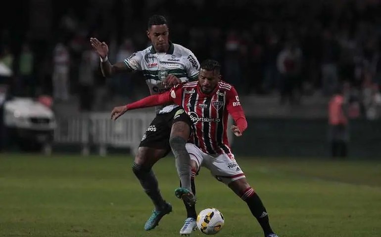 São Paulo não define jogo no 1º tempo e empata com o Coritiba pelo Brasileirão