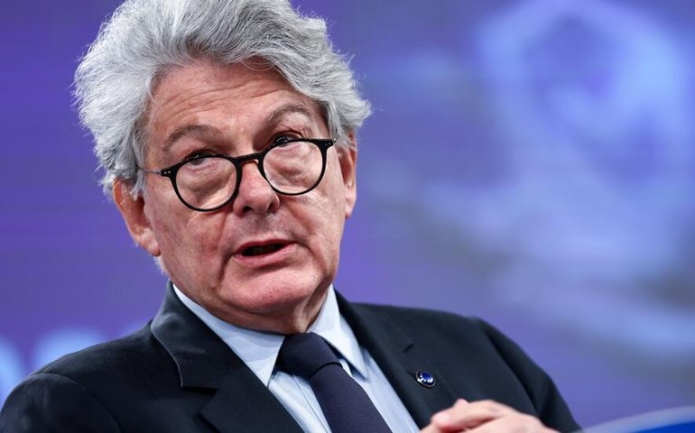 França: comissário da UE, Thierry Breton renuncia após atacar liderança de Ursula von der Leyen