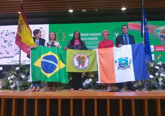 Trabalho que reutiliza resíduos de siri em Jequiá da Praia representa o Brasil em conferência internacional na Espanha