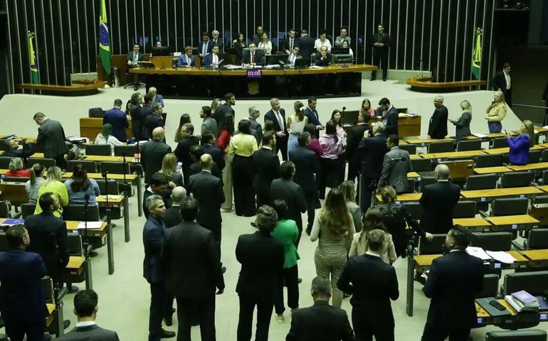 Emendas parlamentares disparam em ano pré-eleitoral