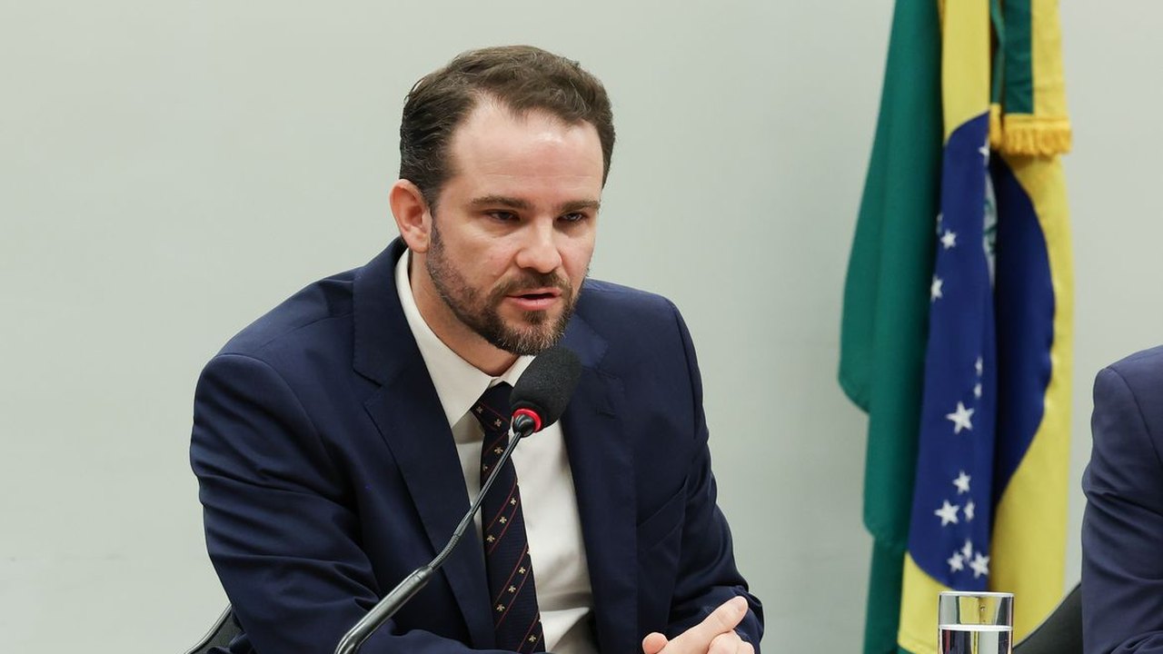 Durigan critica PEC de autonomia do BC e vê risco de criação de “novo Poder”