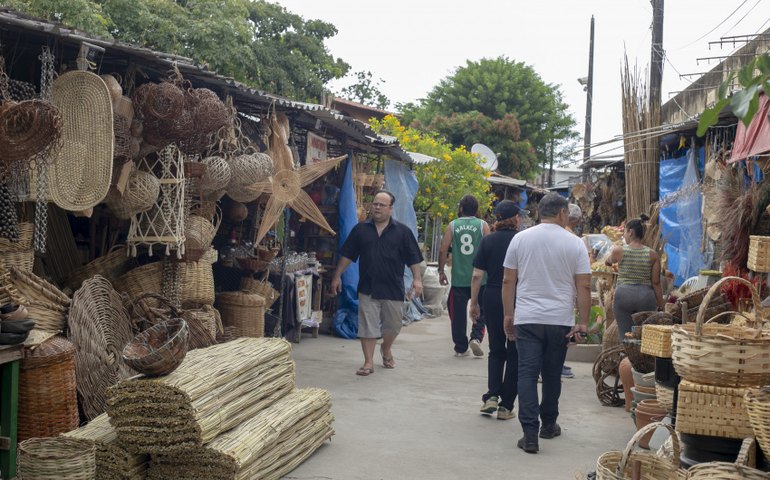 Confira as atrações no Palco Aberto do Mercado do Artesanato neste sábado (3)