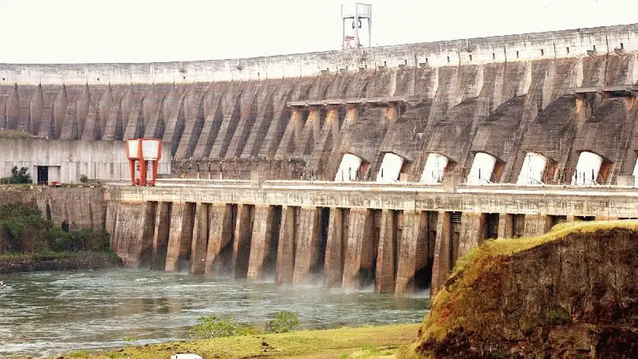 Interesse dos EUA em energia de Itaipu pressiona Brasil e expõe tensões geopolíticas com o Paraguai
