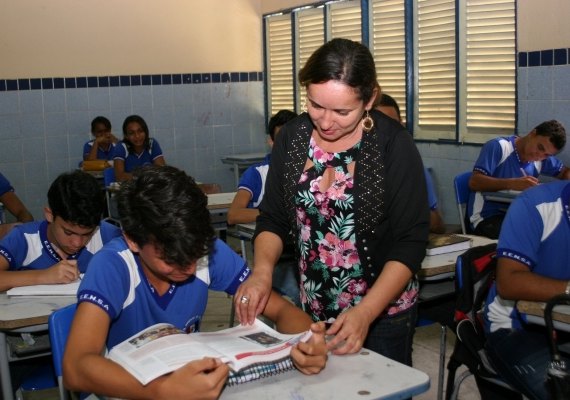 Alagoas dobra oferta de escolas de Ensino Médio Integral na rede estadual