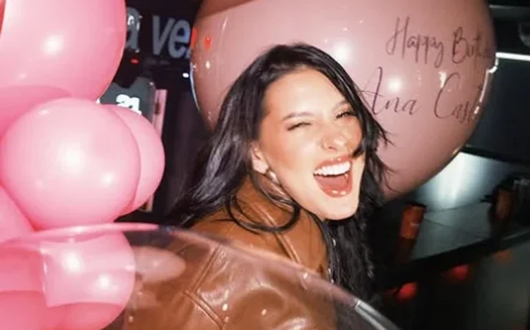 Ana Castela exibe look e detalhes da festa de 22 anos; confira as fotos
