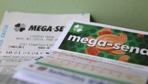 Acumulada há dez sorteios, Mega-Sena pode pagar R$ 125 milhões neste sábado / Foto: Foto: Tânia Rêgo/Agência Brasil