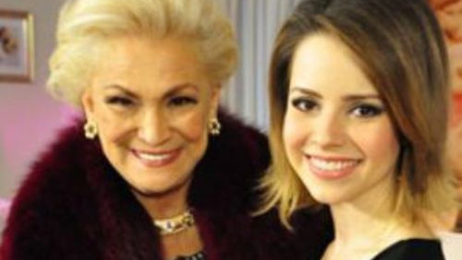 'Acho que nunca fui traída', diz Sandy à Hebe Camargo