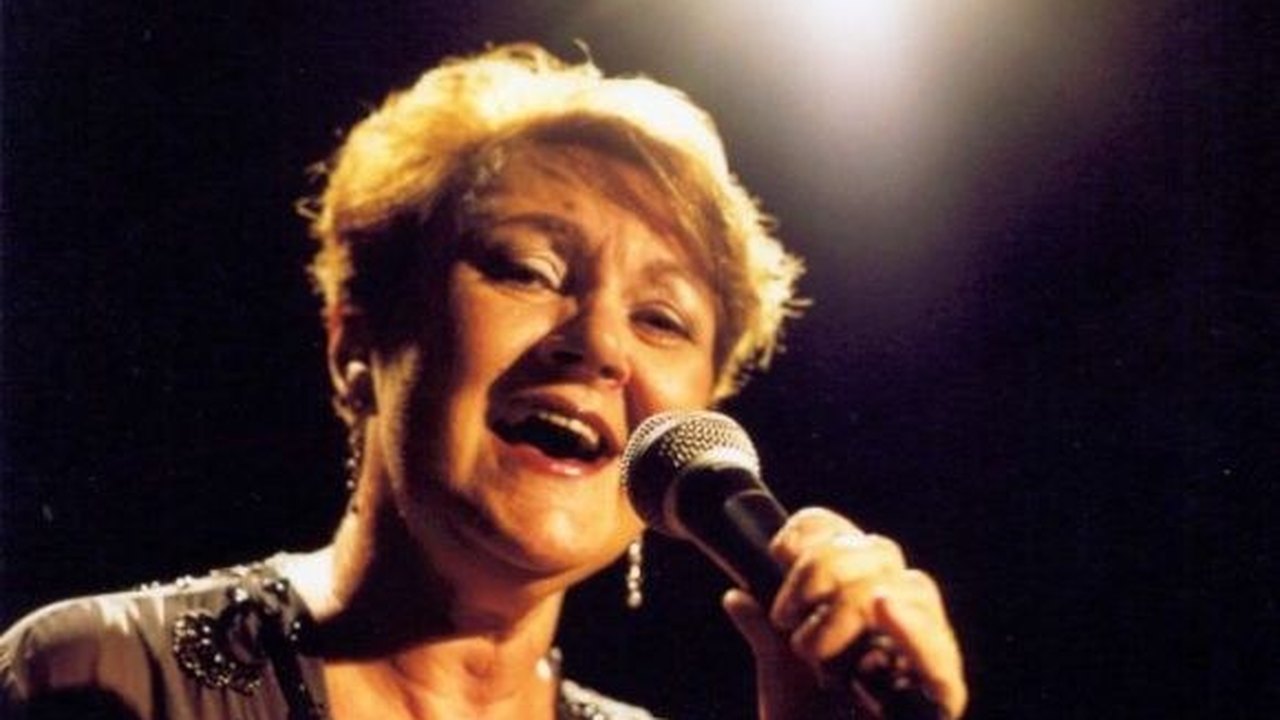 Leureny comemora 70 anos com grande show no Teatro Deodoro