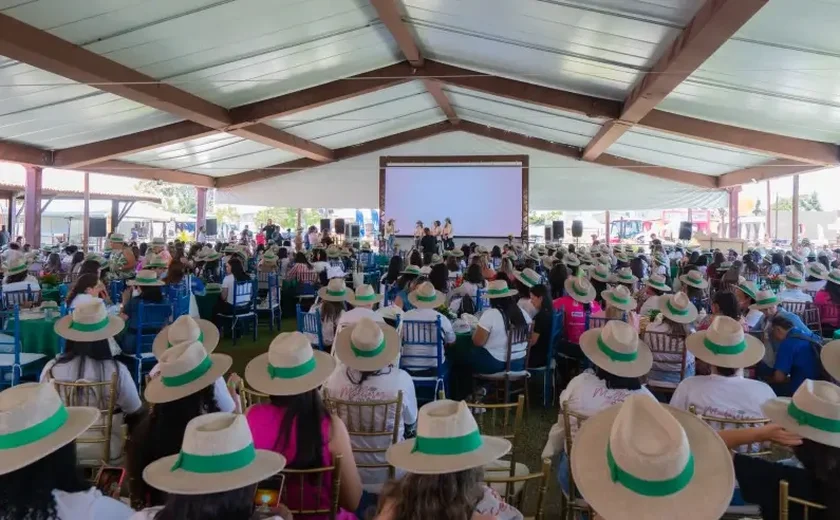 Encontro reúne mais de 600 mulheres para discutir agronegócio