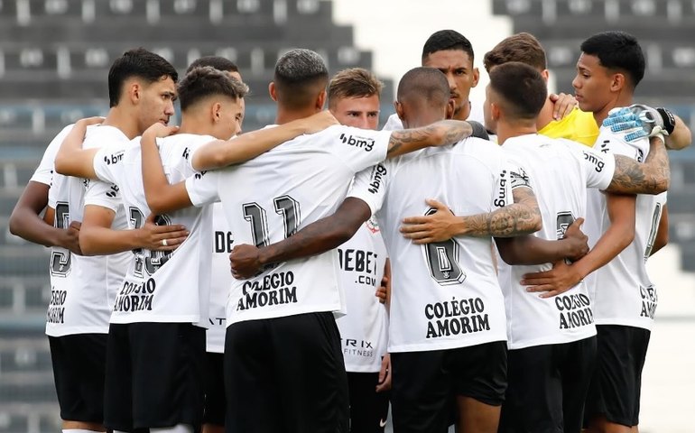 Corinthians tem pior início no Brasileirão em 12 anos e vive ebulição nos bastidores