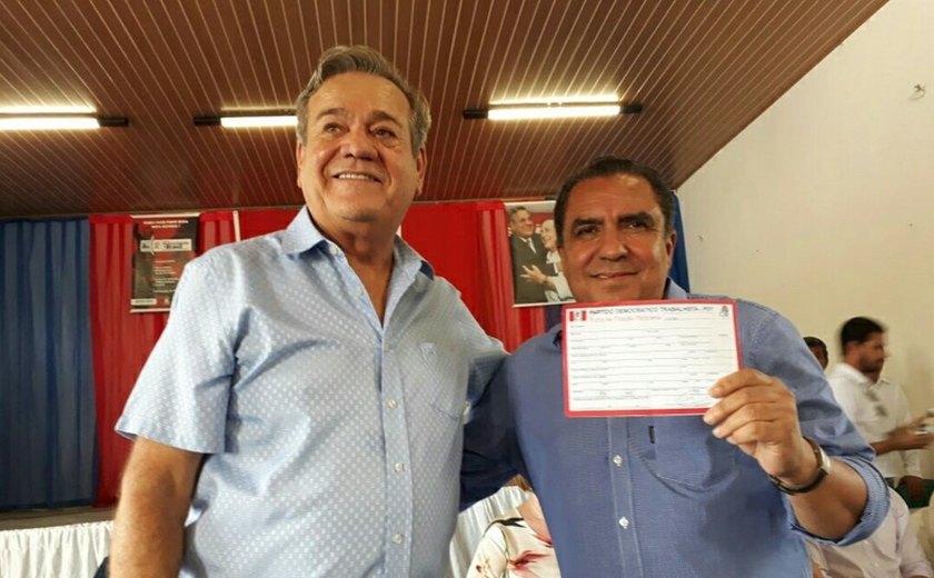 Deputado Inácio Loiola deixa PSB e se filia ao PDT de Lessa em Alagoas