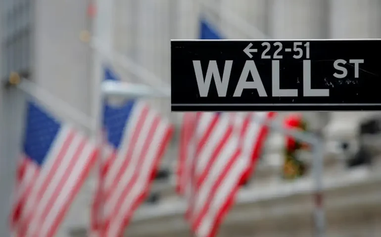 Bolsas de NY fecham em leve alta em dia sem indicadores e Boeing sobe com conquista de contrato