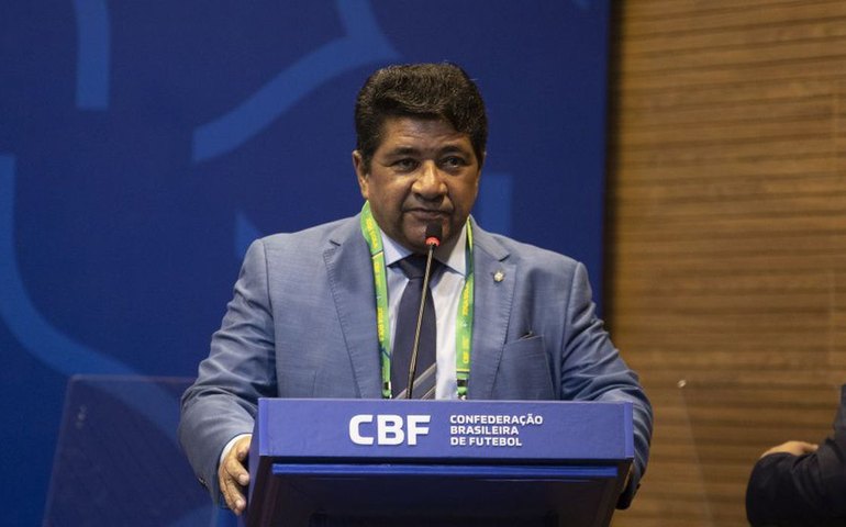 Presidente da CBF, Ednaldo Rodrigues toma posse no Conselho da Fifa