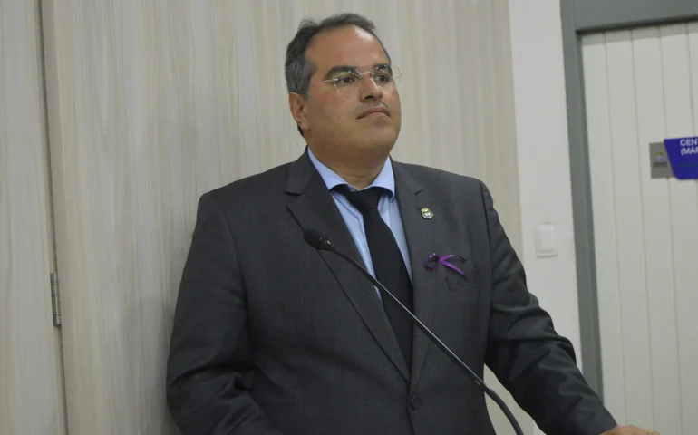 Caio Hanry Abreu: Samyr Malta dá piscadelas para o autoritarismo