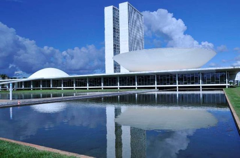 Cerca de 3 mil entidades defendem aprovação da PEC do Trabalho Flexível no Senado