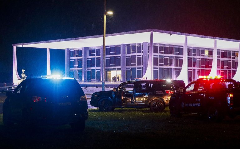 Polícia Federal abrirá inquérito sobre suposto atentado em Brasília
