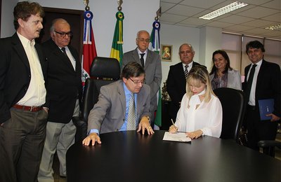 Juíza Lorena Carla Sotto-Mayor é a nova titular da 7ª Vara Criminal de Maceió