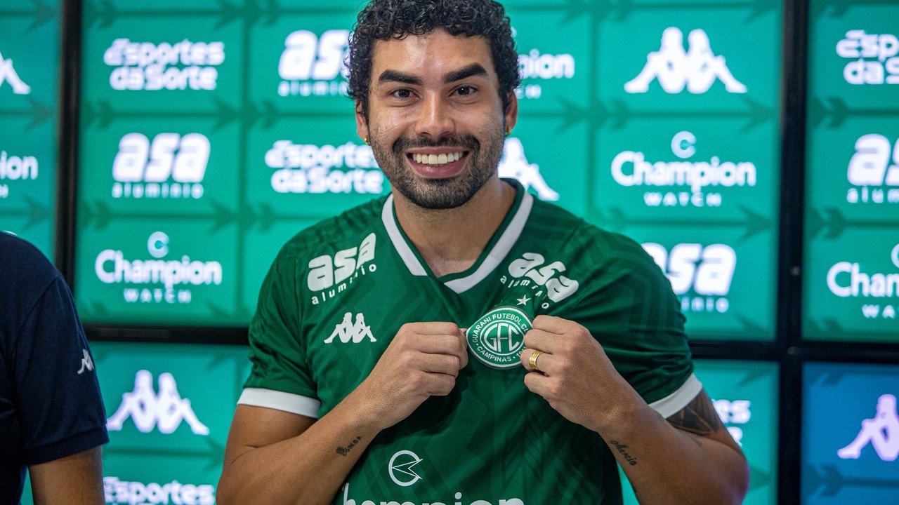 Decisivo no clássico, Bruno Mendes coloca dúvida na cabeça do técnico do Guarani
