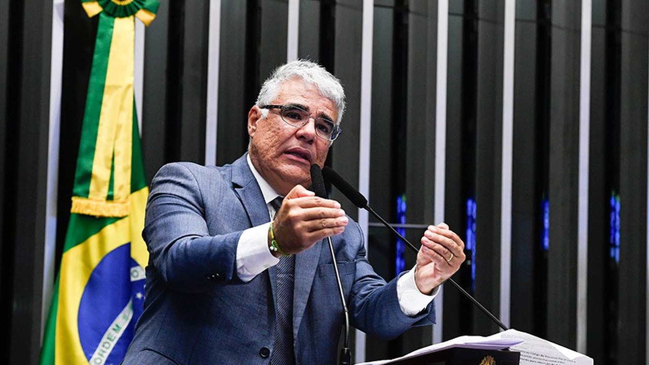 Em balanço do semestre, Girão lamenta 'piores momentos' do Parlamento