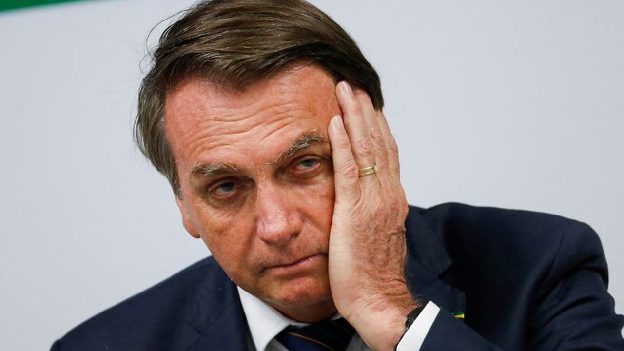 Bolsonaro diz à PF que estava sob efeito de remédio ao postar vídeo contra resultado da eleição