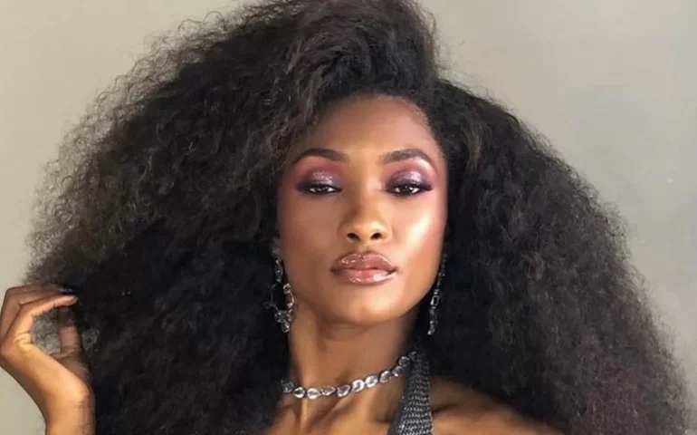 Erika Januza fala sobre reinado na Viradouro e descarta rivalidade com Lore Improta: 'Gostam de criar intriga'
