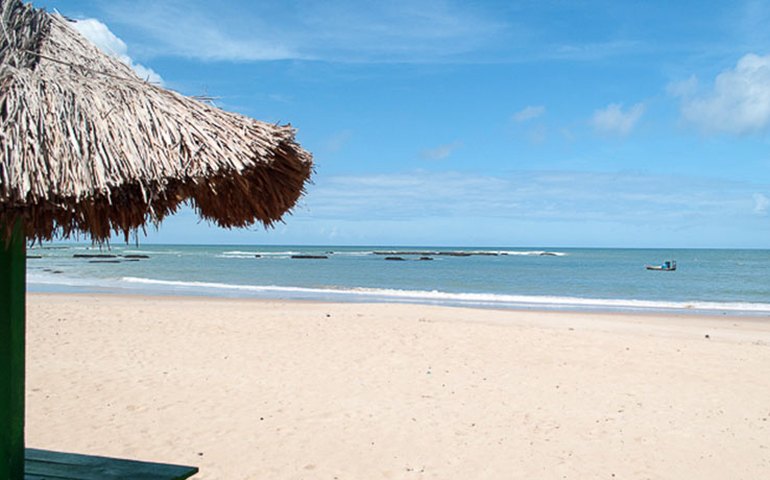 Com ocupação de 85% dos leitos, governo do RN limita horário de bar e restaurante